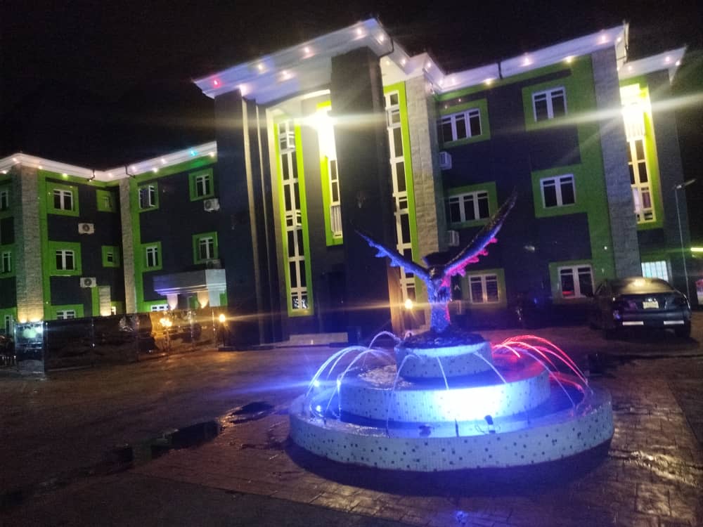 Front night view (landscape)